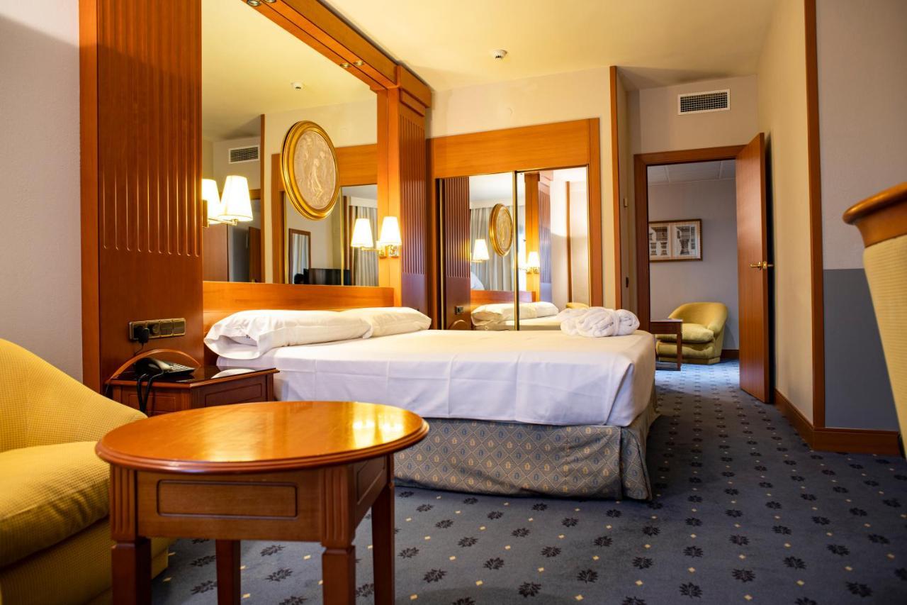 Hotel Los Bracos Logroño Dış mekan fotoğraf