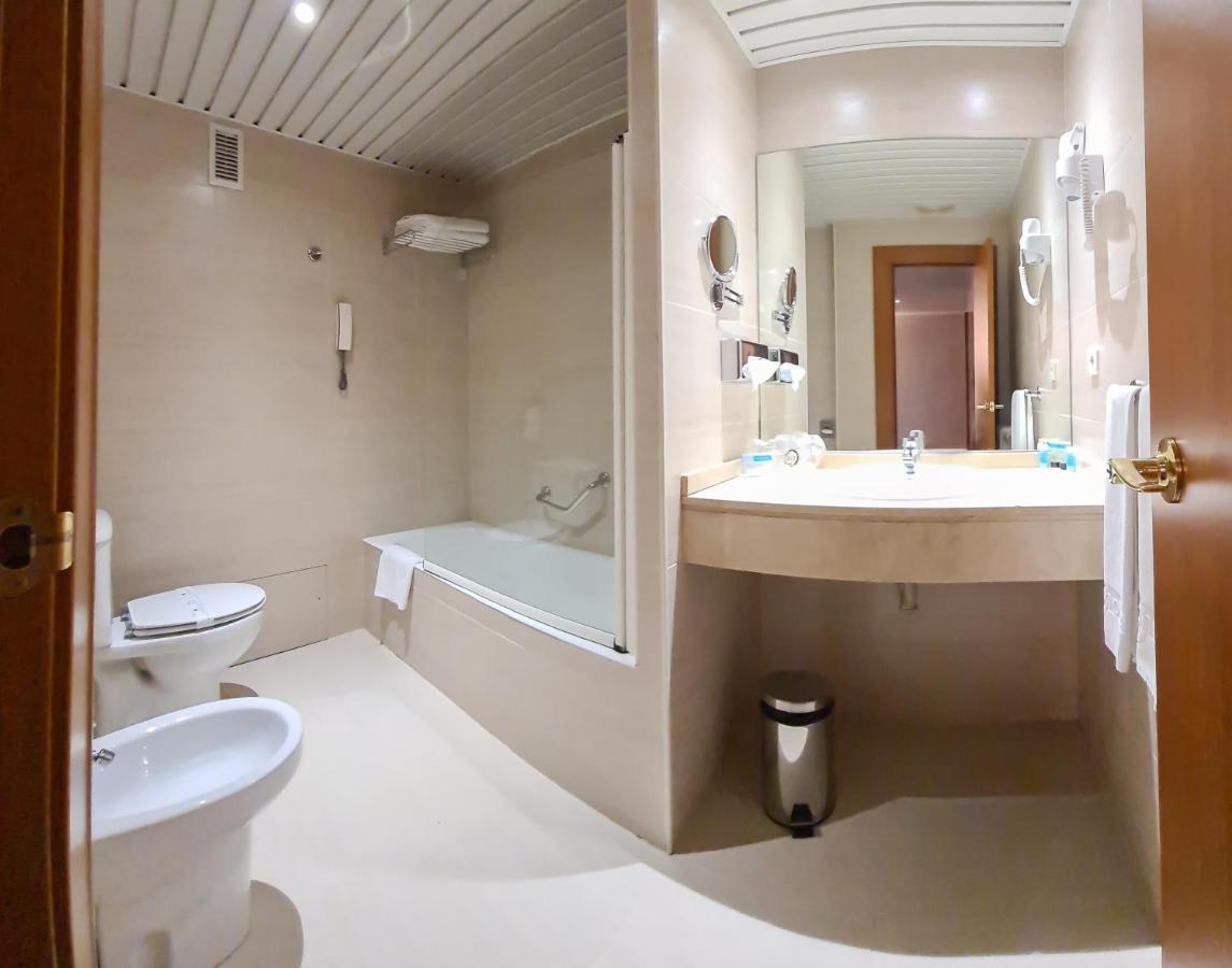 Hotel Los Bracos Logroño Dış mekan fotoğraf