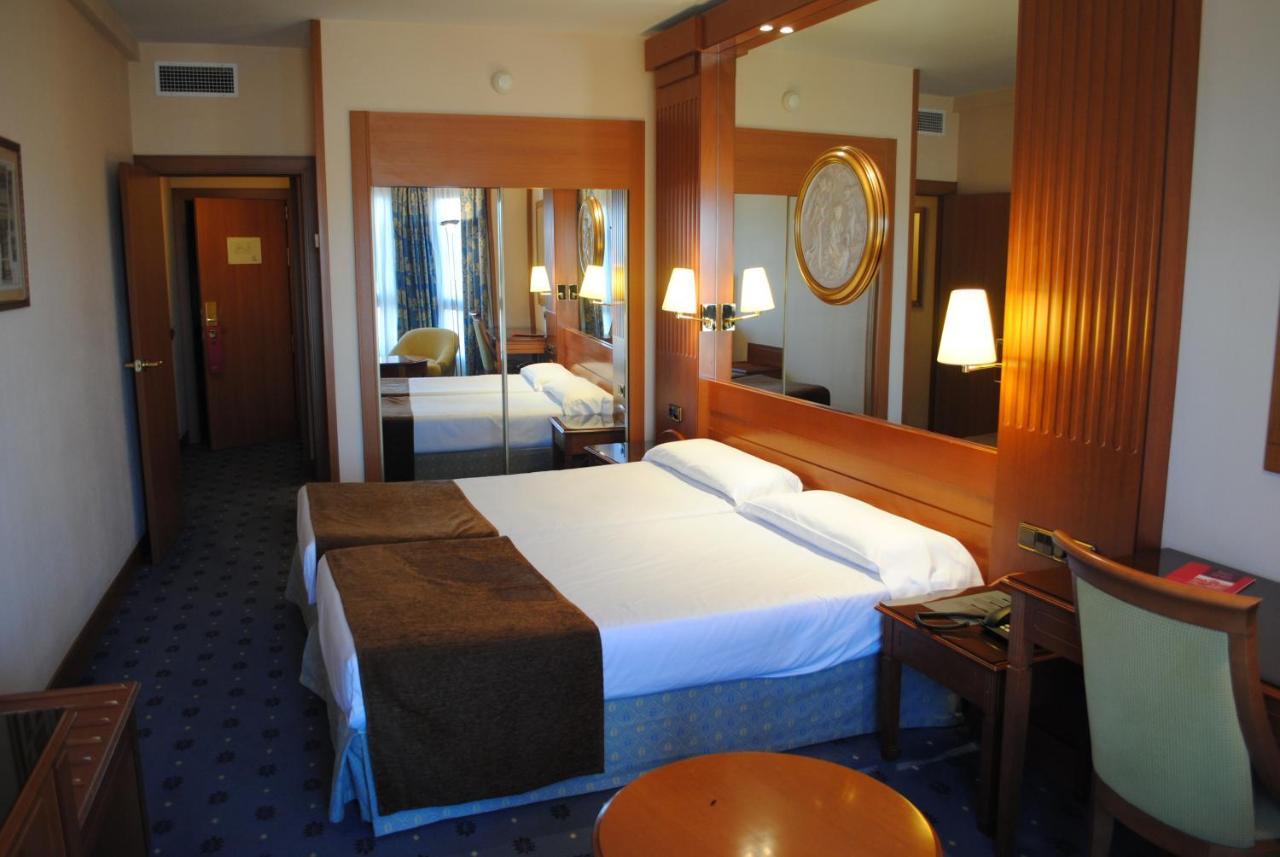 Hotel Los Bracos Logroño Dış mekan fotoğraf