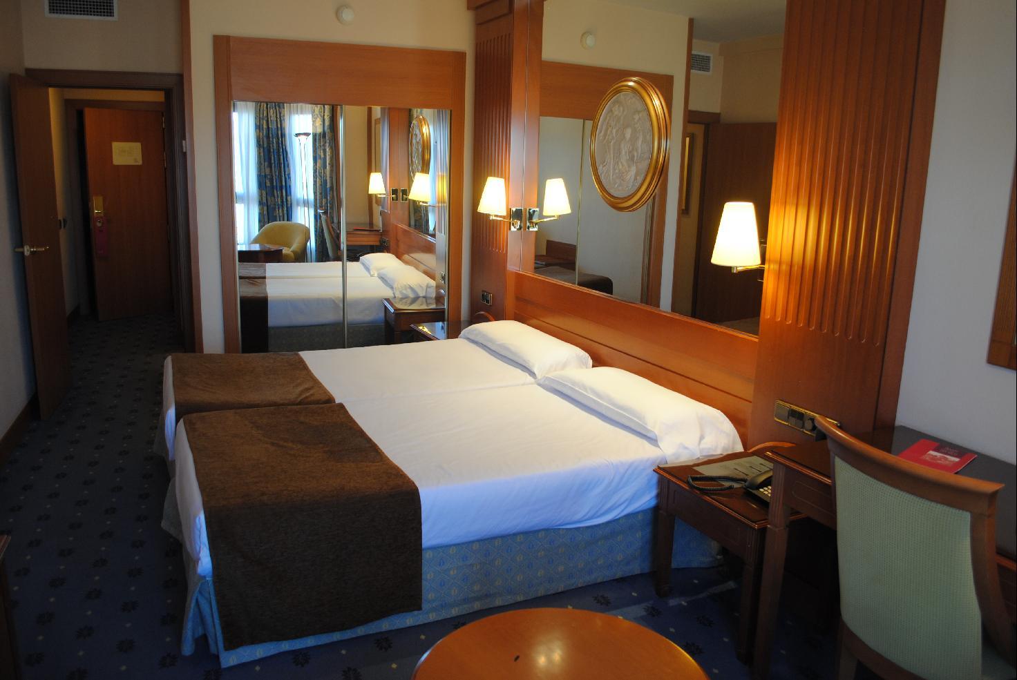 Hotel Los Bracos Logroño Dış mekan fotoğraf